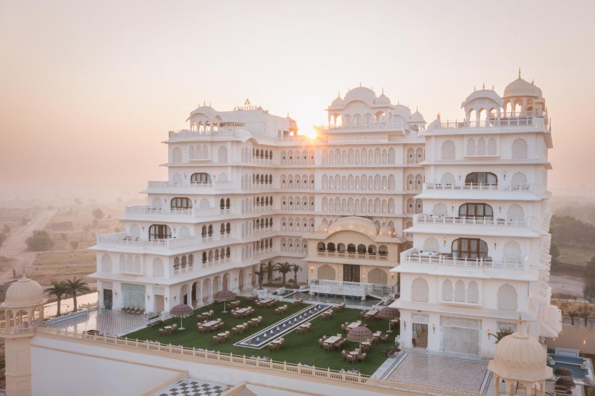 Anantara Jewel Bagh Jaipur Hotel Exterior photo